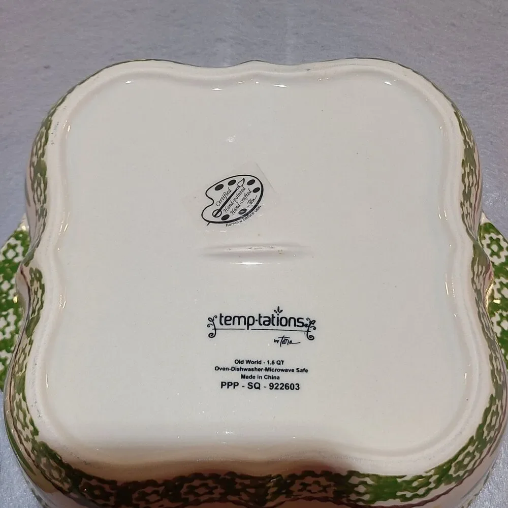 Temptations by Tara Green Floral Ruffled Edge Bowl With 2 Lids Never Used